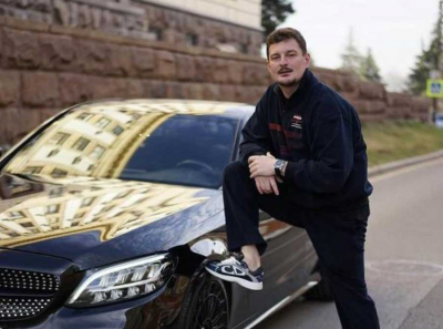 Кирилл Корыстин, Славный Край и миллионы на фоне личной жизни Седоковой